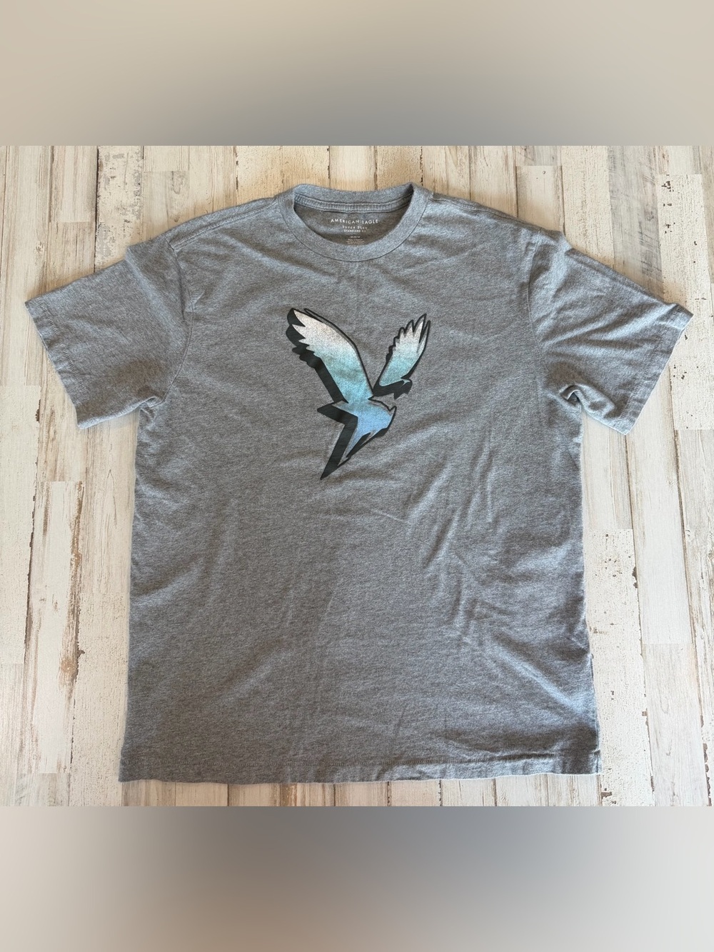 American Eagle Super Soft Eagle Graphic Tee – Men’s Medium